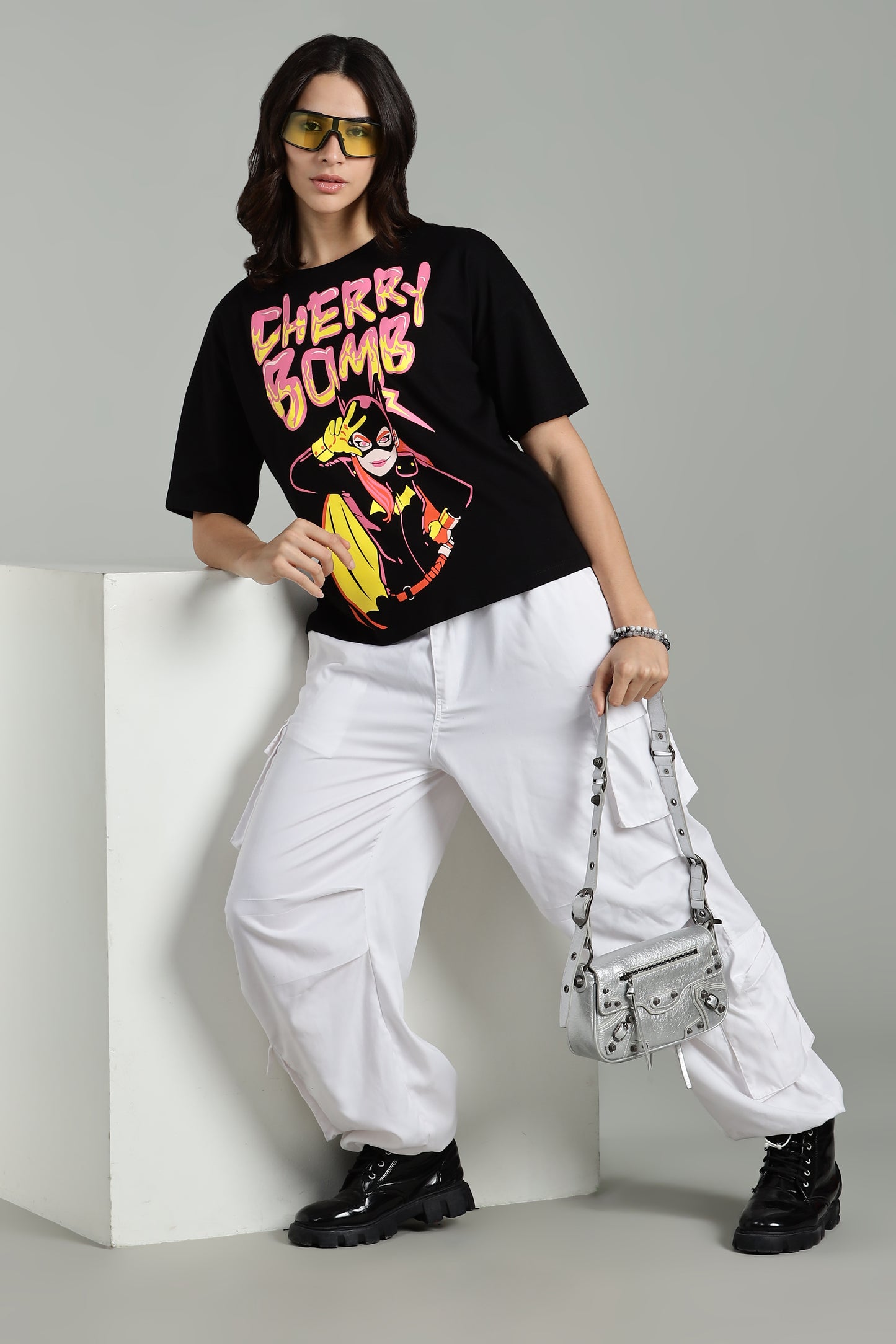 Women oversize tshirt