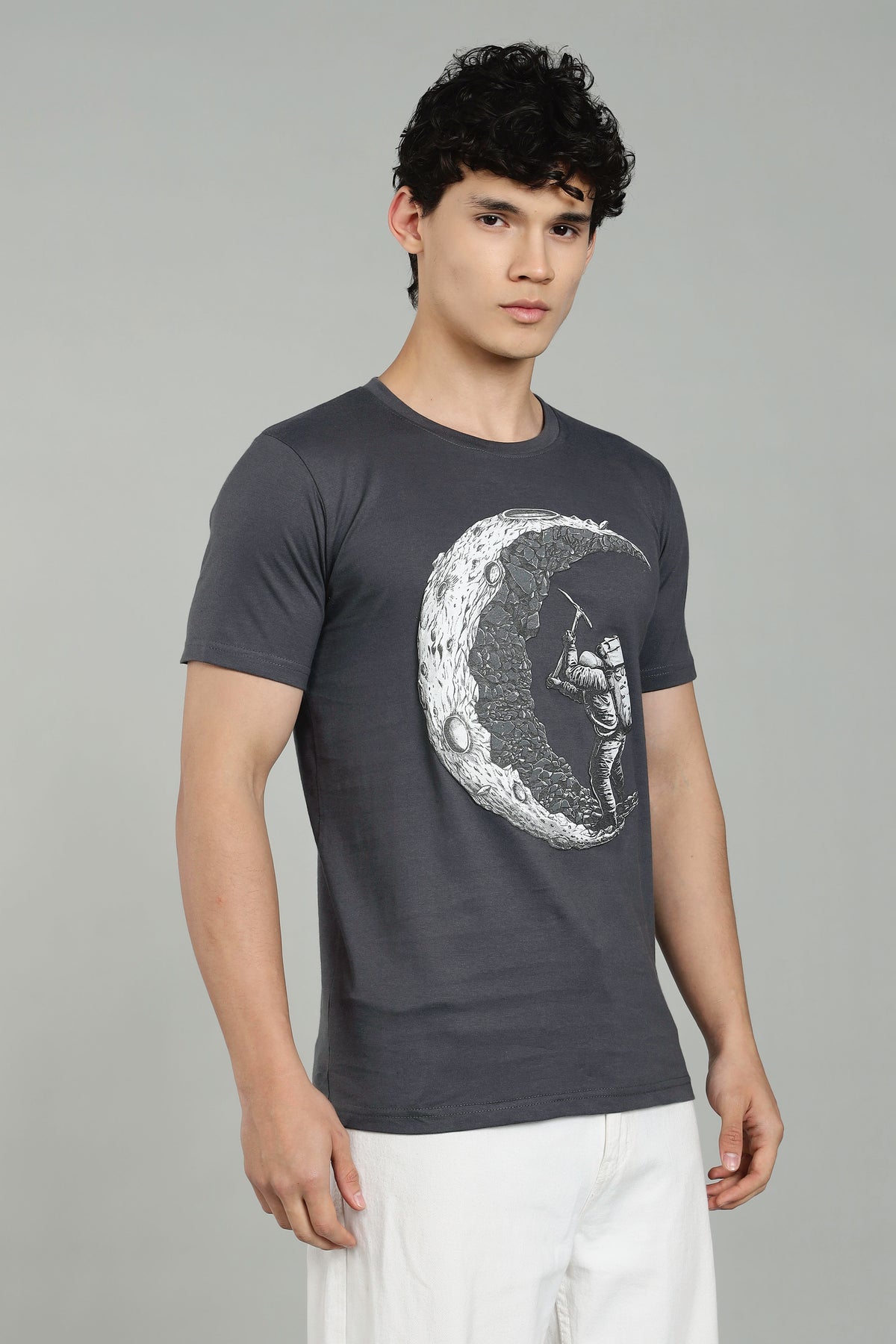 Regular Fit Front Print